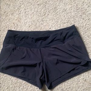 Lululemon runtimes shorts